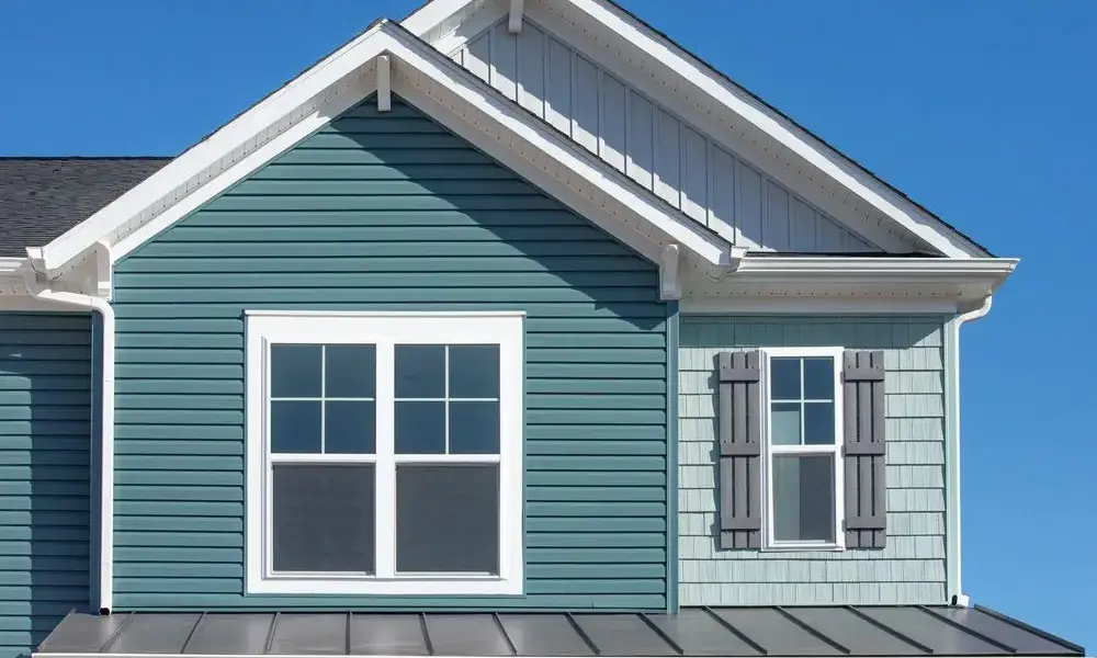 Roof repair and inspection services in El Centro